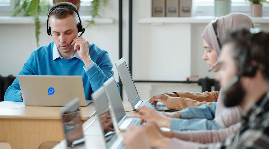 ابعاد مختلف بررسی یک مرکز تلفن ابری هنگام خرید